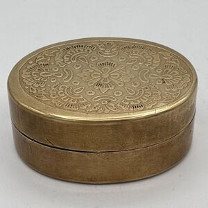 Vintage Oval Etched Indian Brass Trinket/Jewelry Box Floral Design